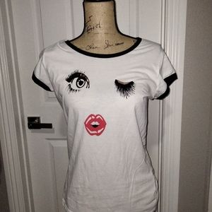 Large Guess tee....